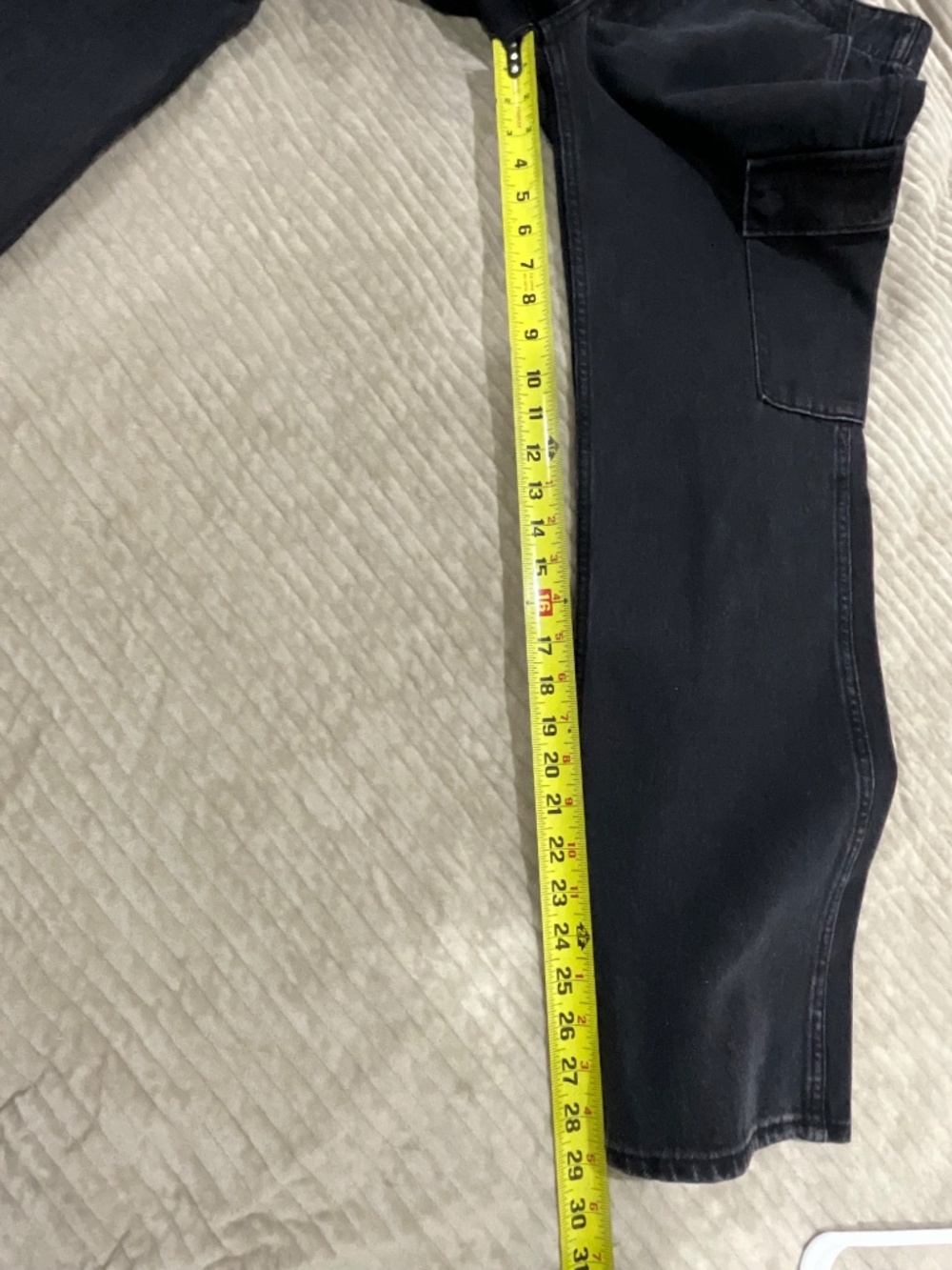 Aritzia Denim Forum “The ’90s Edie Lo-Rise Cargo” Size 27 - Picture 15 of 16